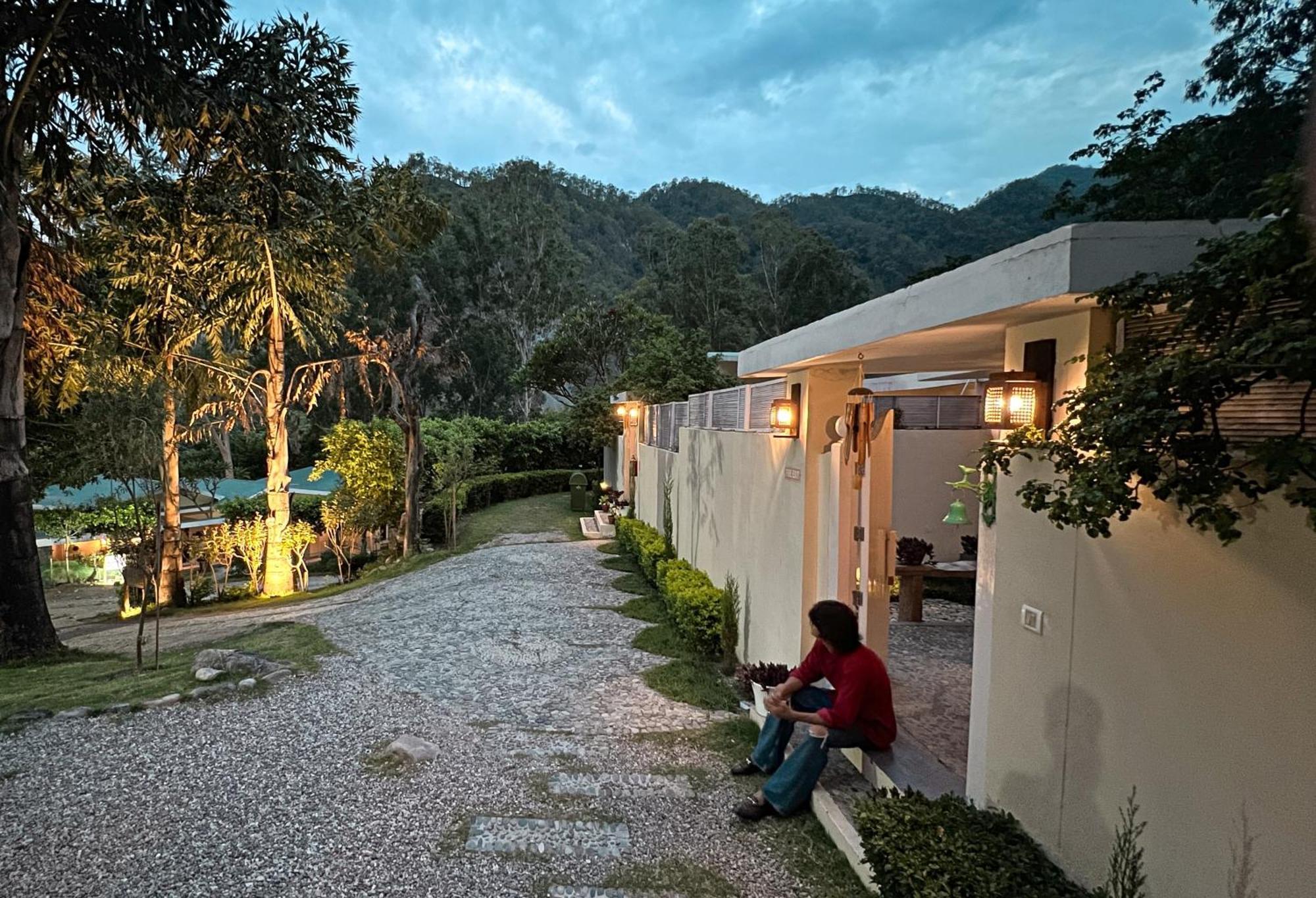 The Solluna Resort Garjia Luaran gambar