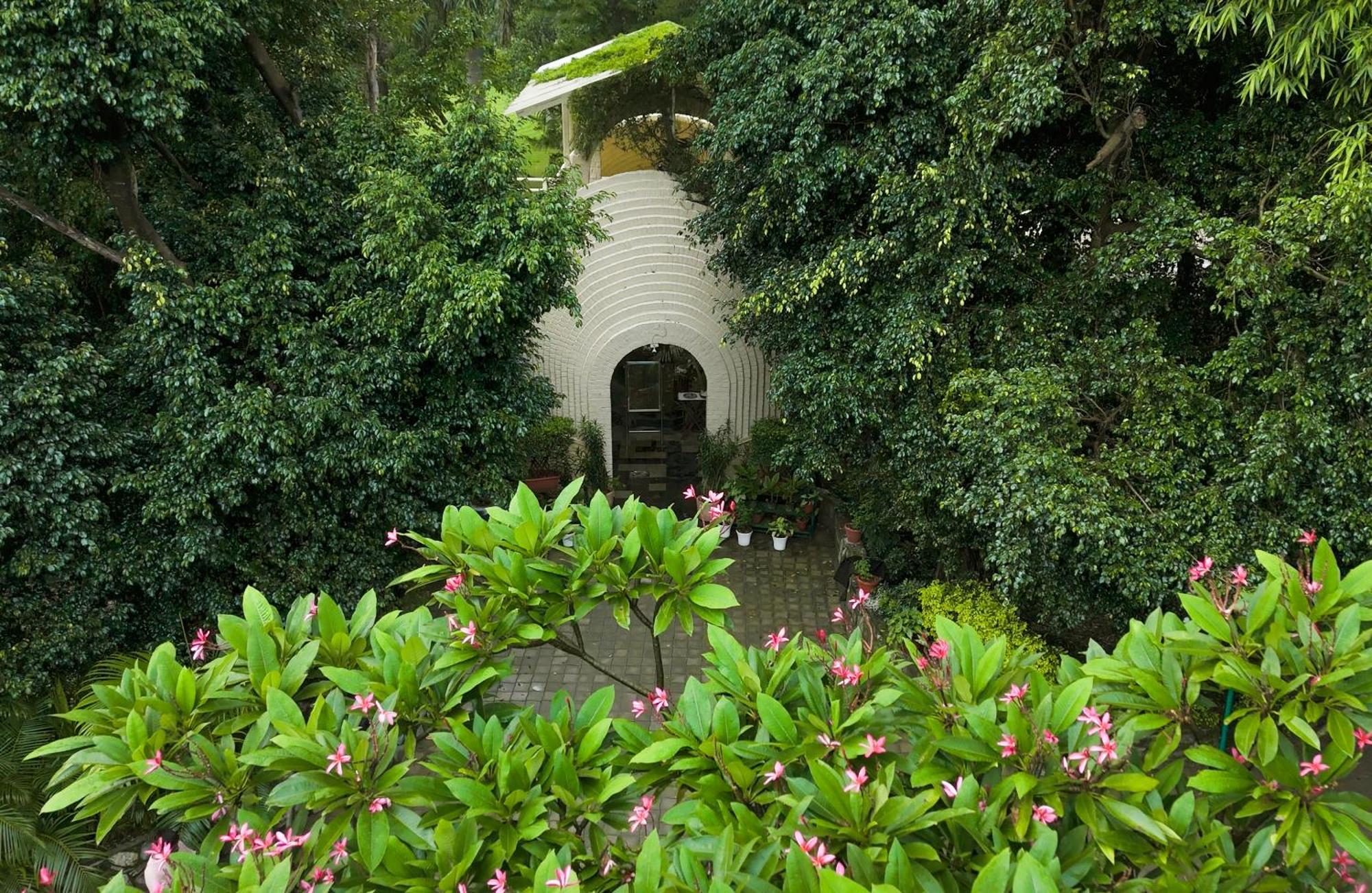The Solluna Resort Garjia Luaran gambar